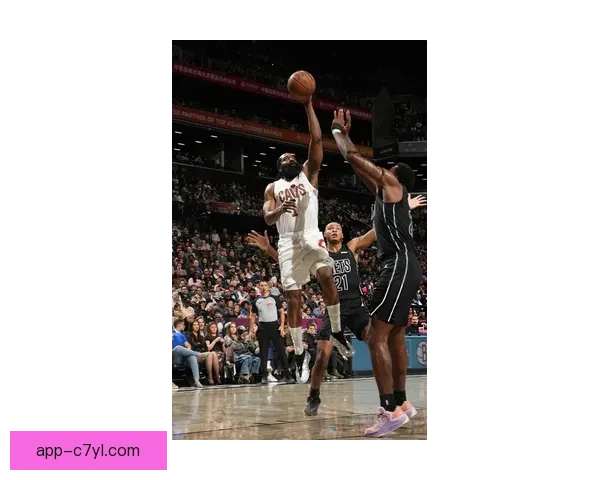 哈登复出贡献22+9+8 骑士三杀篮网止连败